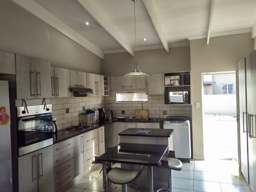 3 Bedroom Property for Sale in Rustenburg Central North West